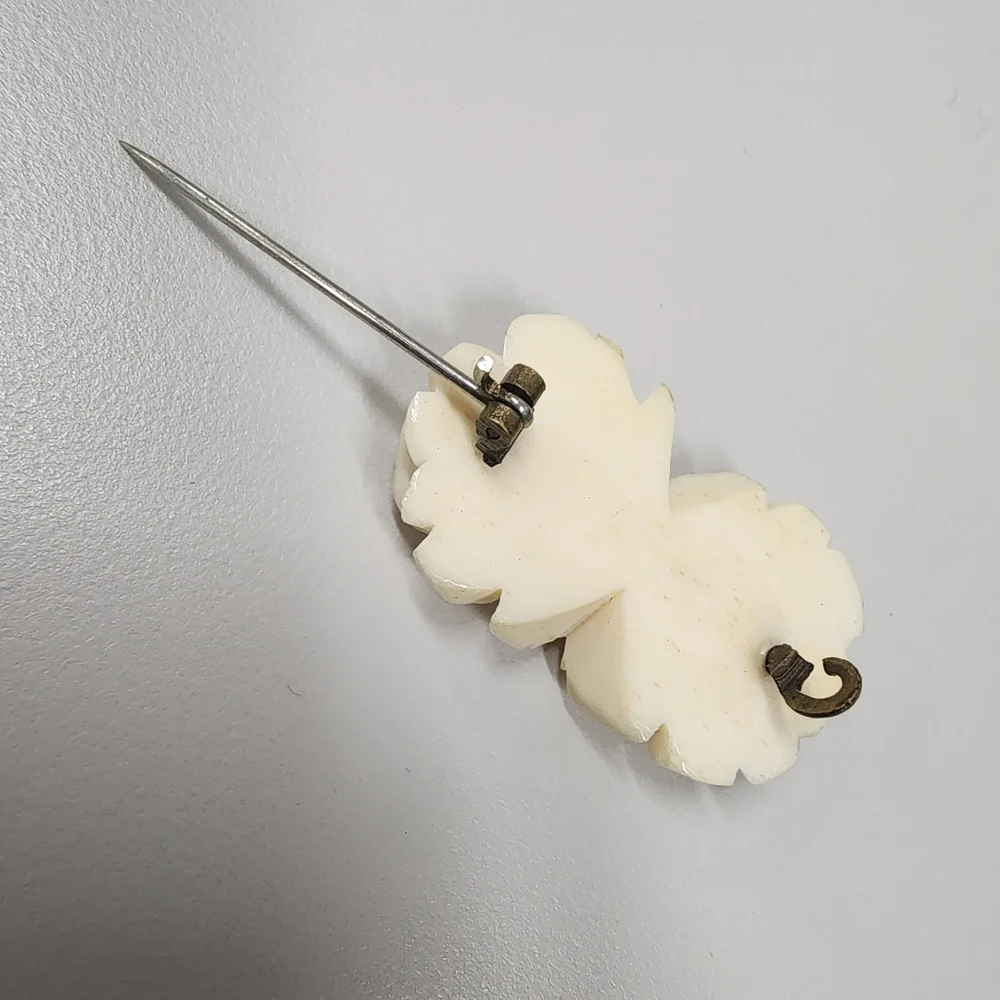 Vintage Carved Rose Brooch Creamy Off-White Double Flower Floral Pin Victorian
